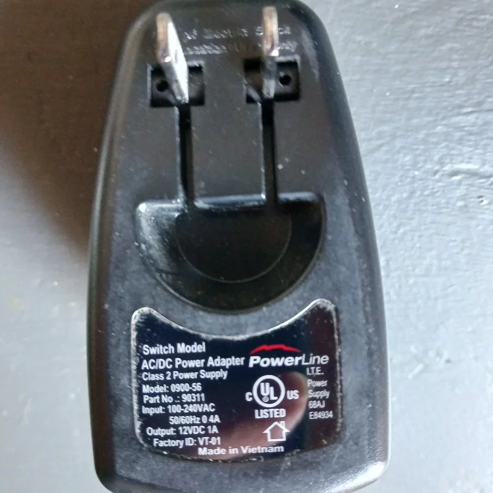 DC 12V Adapter